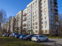 Krasnogvardeisky district, avenue Metallistov, house 82. Apartment house