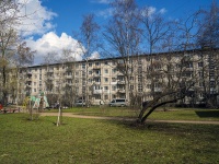 Krasnogvardeisky district, Energetikov avenue, 房屋 32 к.1. 公寓楼