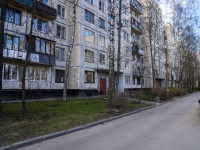 Krasnogvardeisky district, Energetikov avenue, 房屋 35 к.1. 公寓楼