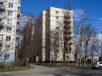 Krasnogvardeisky district, Energetikov avenue, 房屋 60. 公寓楼