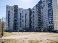 Krasnogvardeisky district, Udarnikov avenue, 房屋 30 к.1. 公寓楼