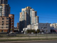 Krasnogvardeisky district, Udarnikov avenue, house 33. Apartment house