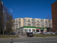 Krasnogvardeisky district, Udarnikov avenue, 房屋 38 к.2. 公寓楼