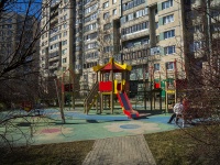 Krasnogvardeisky district, Udarnikov avenue, 房屋 52 к.2. 公寓楼