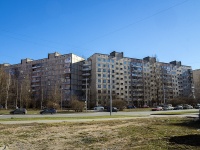 Krasnogvardeisky district, Entuziastov avenue, 房屋 47 к.1. 公寓楼