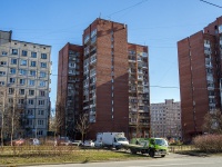 Krasnogvardeisky district, Entuziastov avenue, house 51 к.2. Apartment house