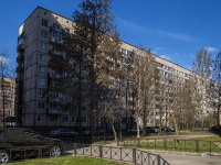 Krasnogvardeisky district, Entuziastov avenue, house 53/38. Apartment house