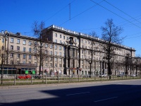 Moskowsky district,  , house 172. Apartment house