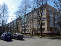 Moskowsky district, Kosmonavtov avenue, 房屋 38 к.1. 公寓楼