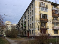 Moskowsky district, Varshavskaya st, 房屋 49. 公寓楼