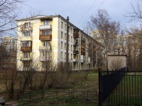 улица Варшавская, house 49. многоквартирный дом