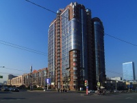 Московский район, улица Варшавская, дом 61 к.1. многоквартирный дом