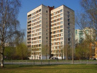 улица Варшавская, house 71. многоквартирный дом