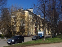 Юрия Гагарина проспект, house 57. многоквартирный дом