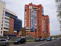 Юрия Гагарина проспект, house 75. многоквартирный дом