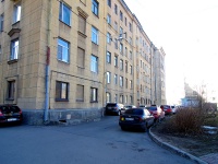 Moskowsky district, Blagodatnaya st, 房屋 22. 公寓楼