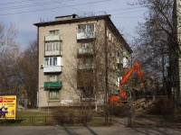 Новоизмайловский проспект, house 24 к.1. многоквартирный дом