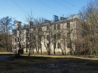 Nevsky district, Babushkin , house 27. Apartment house