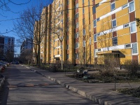 Nevsky district, Babushkin , house 51. Apartment house