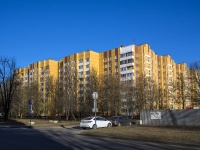 Nevsky district, Babushkin , house 51. Apartment house