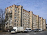 Nevsky district, Babushkin , house 95 к.1. Apartment house