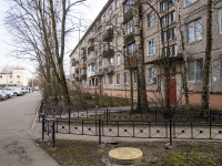 Nevsky district, Babushkin , house 99. Apartment house