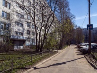 Nevsky district, Bolshevikov avenue, house 37 к.1. Apartment house