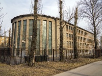 Nevsky district, Krasnykh Zor' blvd, 房屋 26. 车库（停车场）