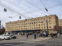 Nevsky district, Narodnaya st, house 32. Apartment house