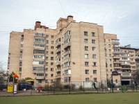 Nevsky district, Narodnaya st, house 43 к.1. Apartment house