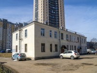 Nevsky district, Narodnaya st, house 61 к.2. Apartment house