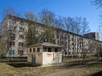 Nevsky district, Narodnaya st, house 62. Apartment house