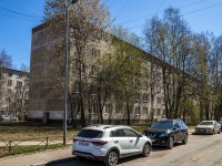 Nevsky district, Narodnaya st, house 70. Apartment house