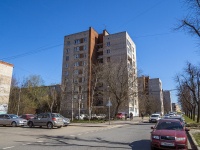 Nevsky district, Narodnaya st, house 72. Apartment house