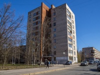 Nevsky district, Narodnaya st, house 88. Apartment house