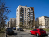 Nevsky district, Narodnaya st, house 88. Apartment house