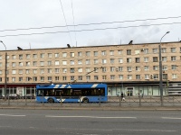 Nevsky district, Narodnaya st, house 98. Apartment house