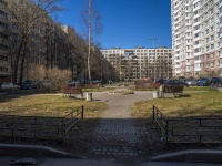 Nevsky district,  , house 46/28. Apartment house