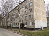 Nevsky district,  , house 72. Apartment house