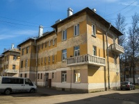 Nevsky district, Oktyabrskaya embankment, house 92 к.2. Apartment house