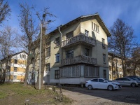 Nevsky district, Oktyabrskaya embankment, 房屋 96 к.1. 公寓楼