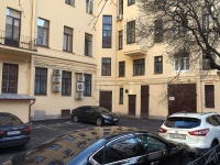 Petrogradsky district,  , house 22. Apartment house