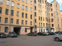 Petrogradsky district,  , house 29. Apartment house