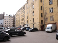 Petrogradsky district,  , house 29. Apartment house