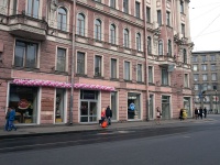 Petrogradsky district,  , house 38. Apartment house