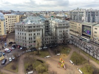 Petrogradsky district,  , house 39. Apartment house