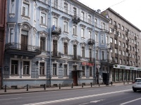 Petrogradsky district,  , house 43. Apartment house