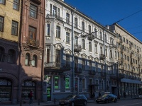 Petrogradsky district,  , house 43. Apartment house