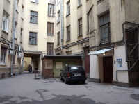 Petrogradsky district,  , house 54/31. Apartment house