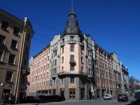 Petrogradsky district,  , house 54/31. Apartment house